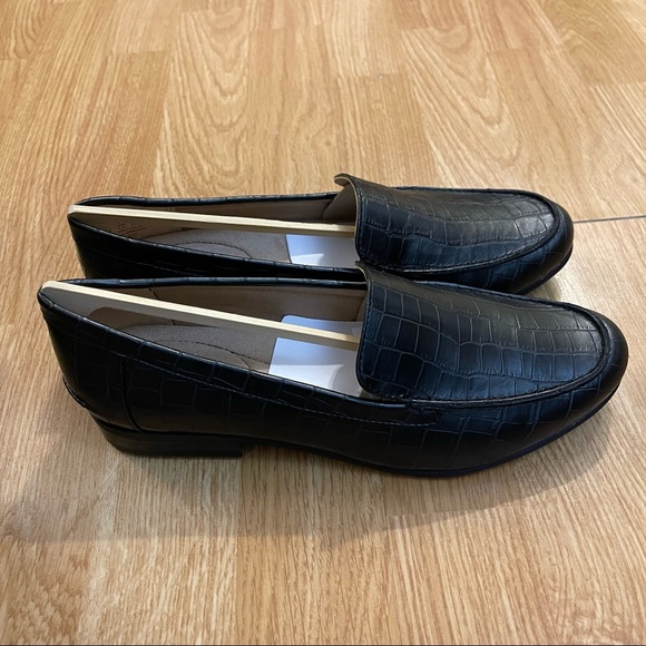 LifeStride Womens Margot Loafer - Picture 3 of 4